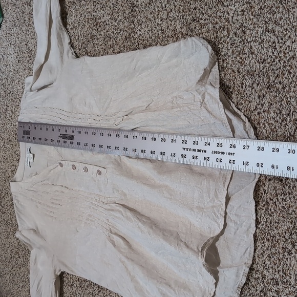 Linen Blouse - Picture 9 of 10